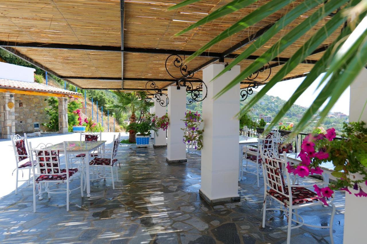 Bed and breakfast Vila Panorama Piqeras Extérieur photo