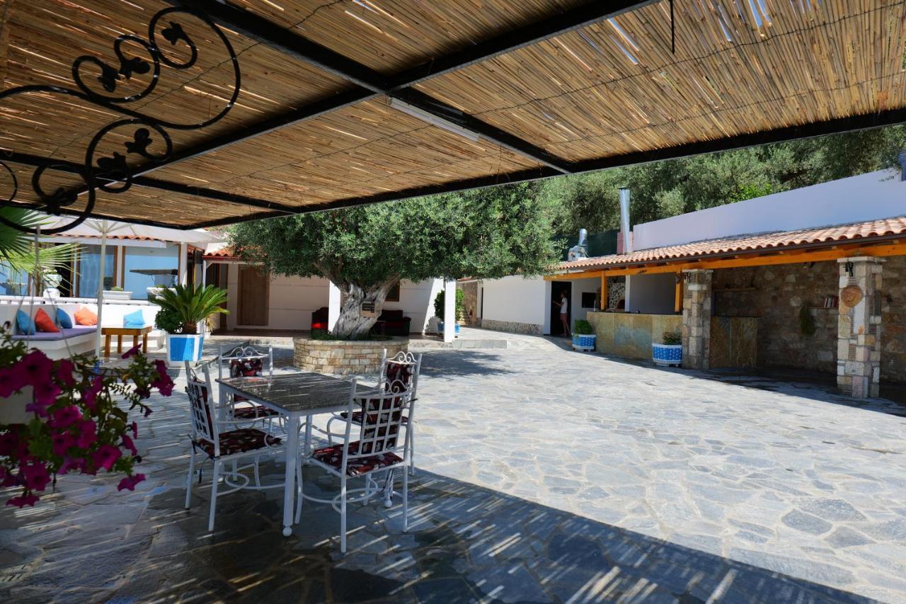 Bed and breakfast Vila Panorama Piqeras Extérieur photo