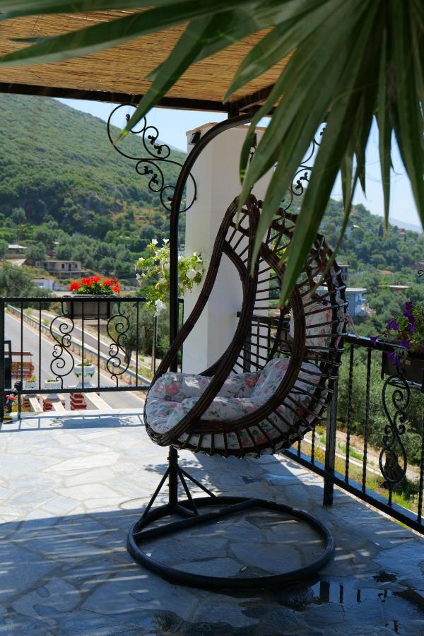 Bed and breakfast Vila Panorama Piqeras Extérieur photo