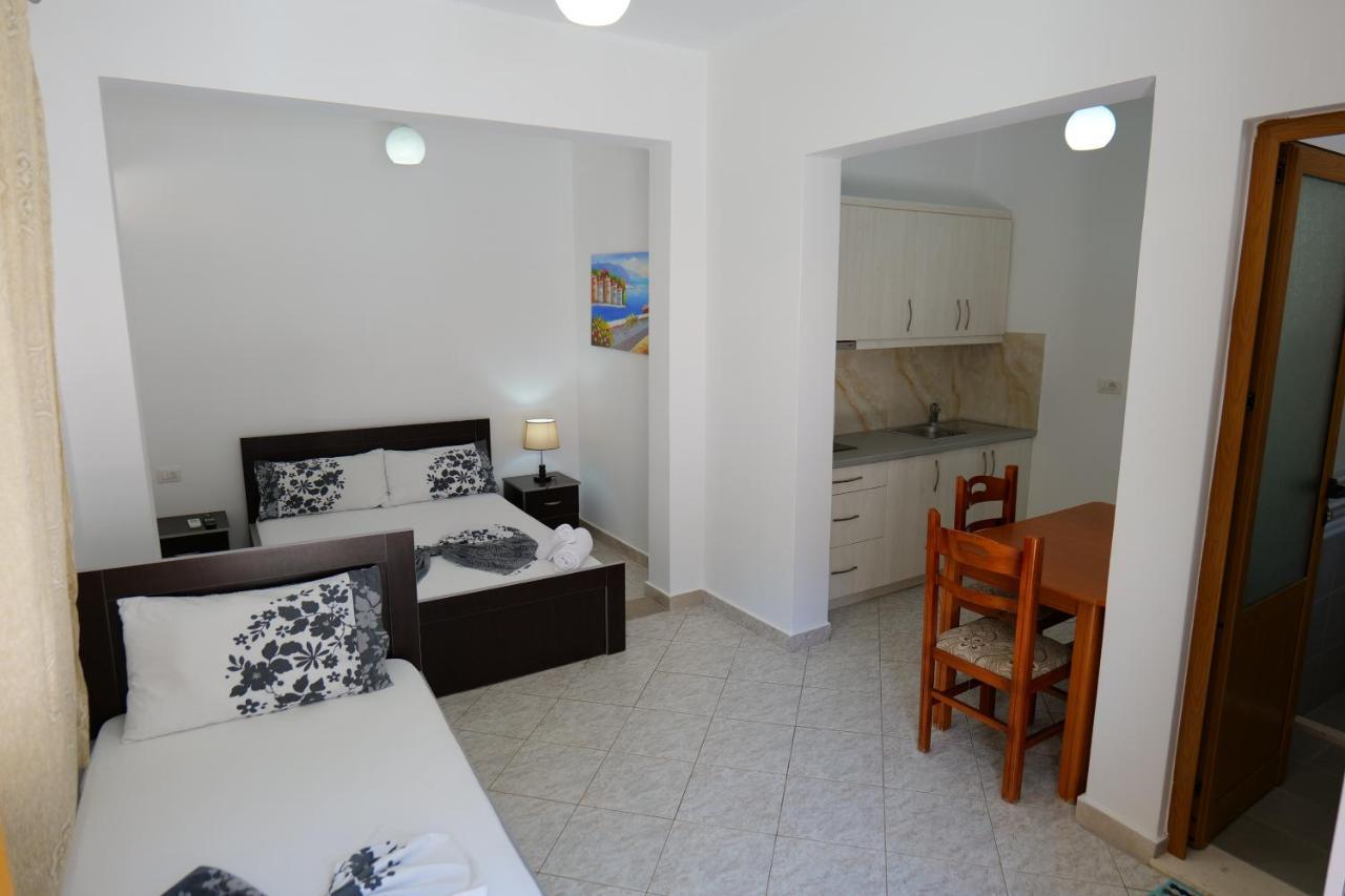 Bed and breakfast Vila Panorama Piqeras Extérieur photo