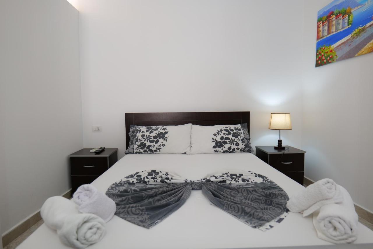 Bed and breakfast Vila Panorama Piqeras Extérieur photo